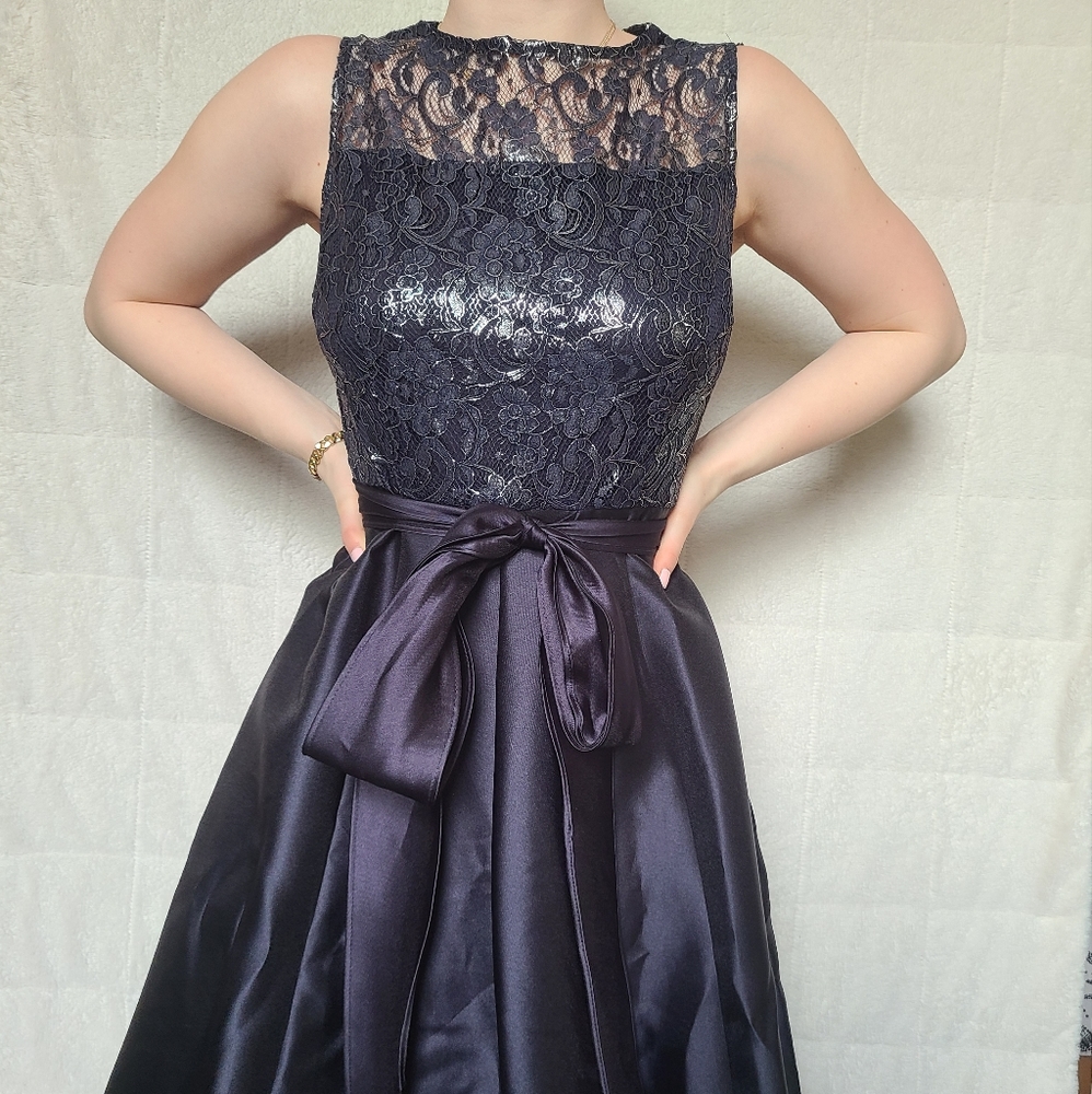 Prom/Homecoming/Formal/Dance - Ignite Evenings Dress